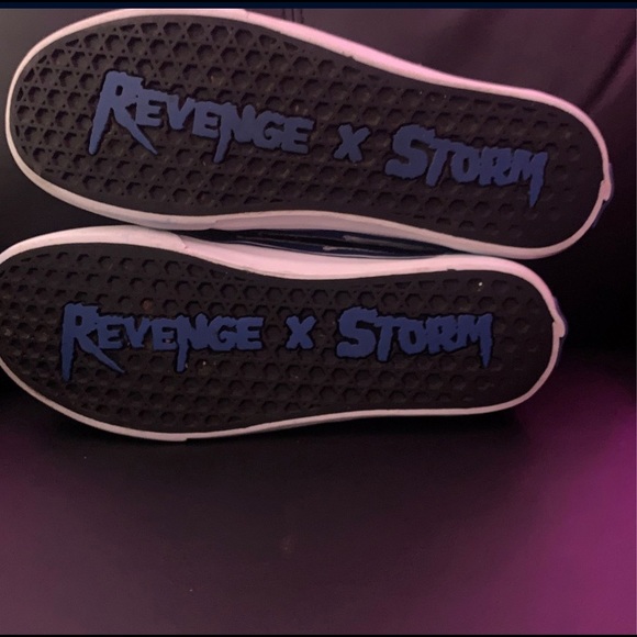 Revenge X Storms - Picture 5 of 7